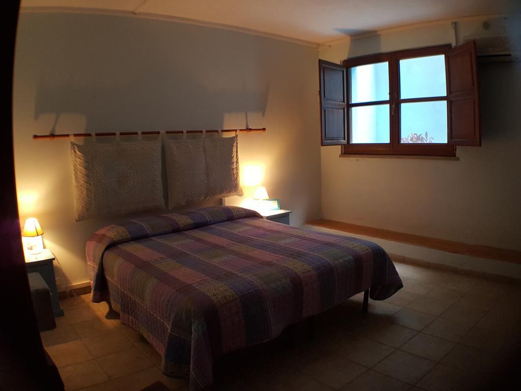 B&B Nuraximannu Santadi Ngoại thất bức ảnh